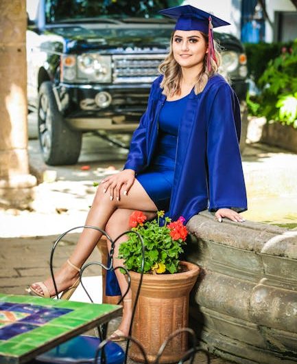 Купить диплом визажиста в Кадоме